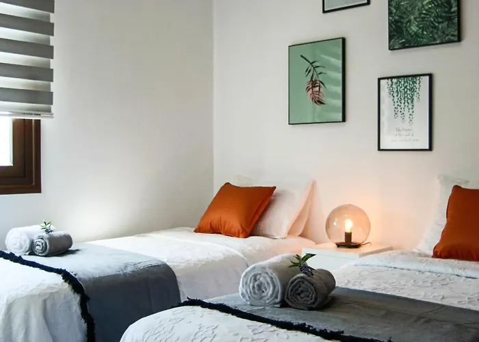 Phaedrus Living Seaview Luxury Flat Lighthouse 53 * Пафос