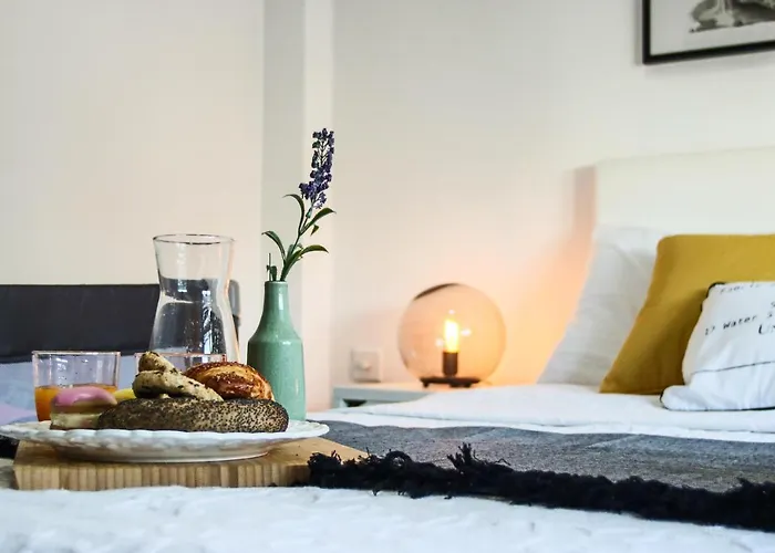 Phaedrus Living Seaview Luxury Flat Lighthouse 53 *