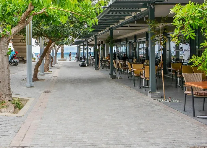 Phaedrus Living Seaview Luxury Flat Lighthouse 53 Апартаменты Пафос